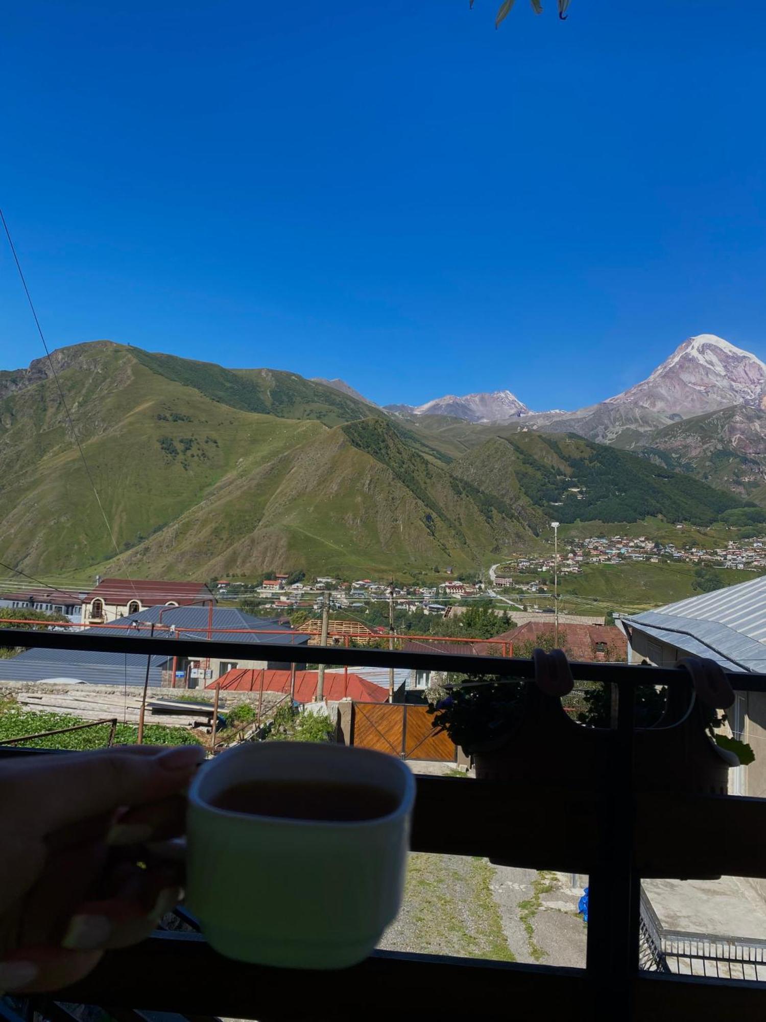 Guesthouse Relax In Kazbegi Extérieur photo