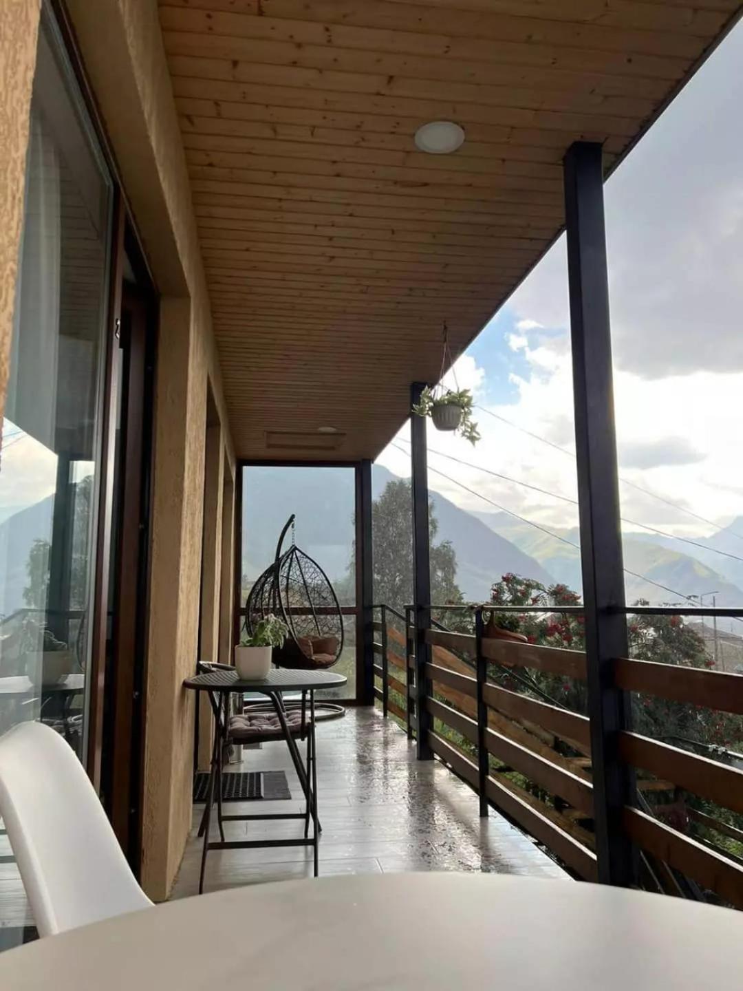 Guesthouse Relax In Kazbegi Extérieur photo